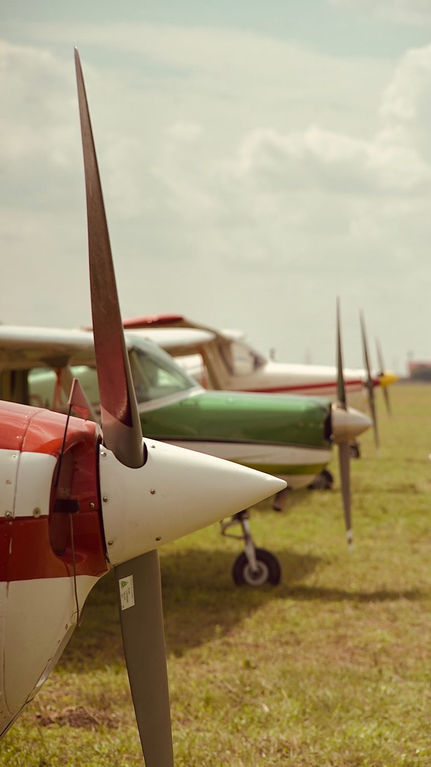 Aéroclub Iba Gueye, avion léger — Dakar, Sénégal Aéroclub Iba Gueye, avion léger — Dakar, Sénégal