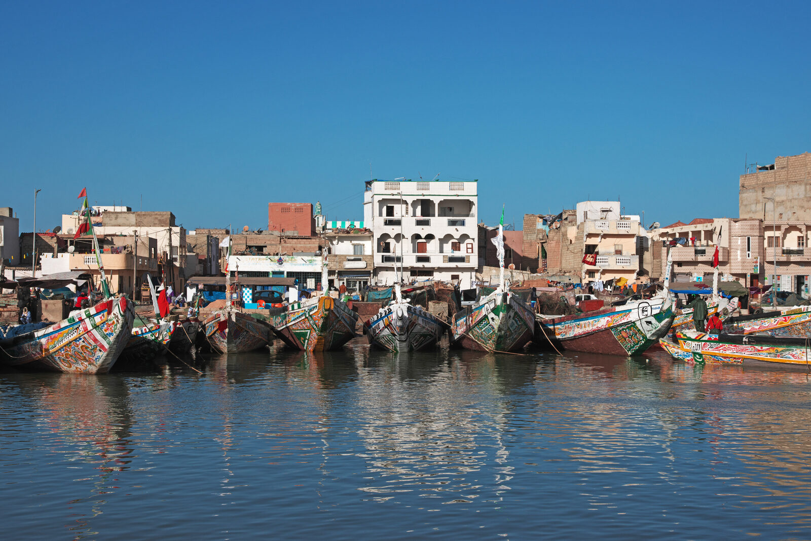 balade-en-pirogue-port-saint-louis-senegal
