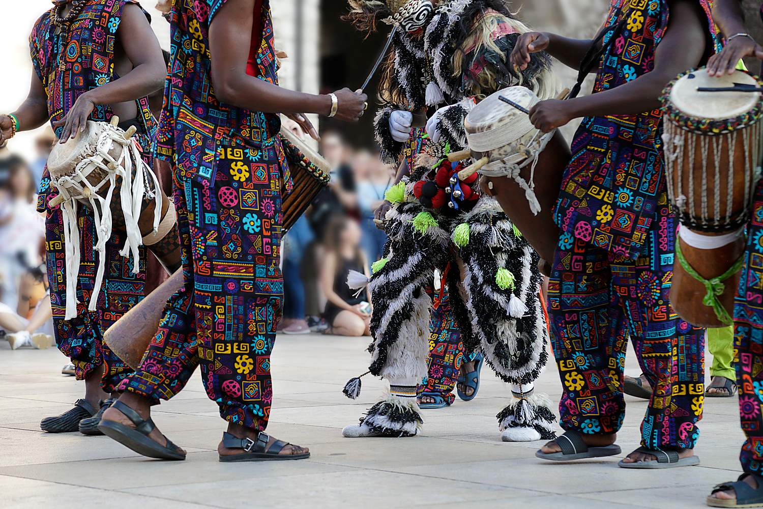 Cours de percussions djembé & sabar — Dakar, Sénégal Cours de percussions djembé & sabar — Dakar, Sénégal