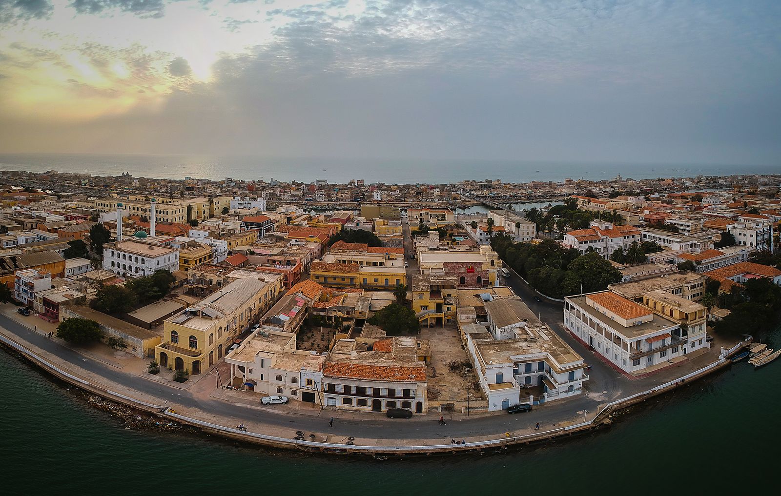 journee-visite-saint-louis-senegal-panorama-ile-01 Panorama de l’île de Saint-Louis